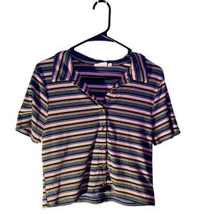 Multi colored collar button up top